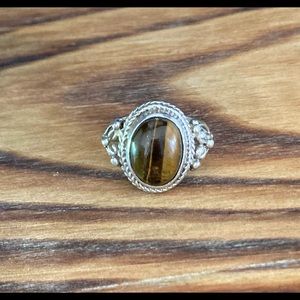 Sterling silver tiger’s eye gemstone ring